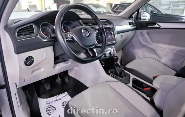 Poza anunț 13