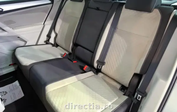 Poza anunț 23