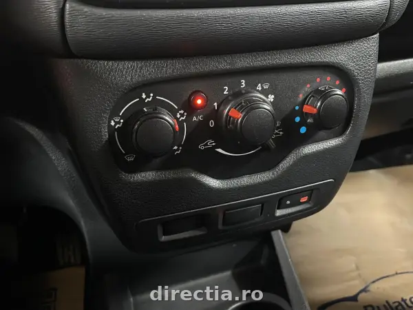 Poza anunț 13