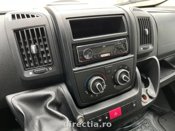 Poza anunț 15