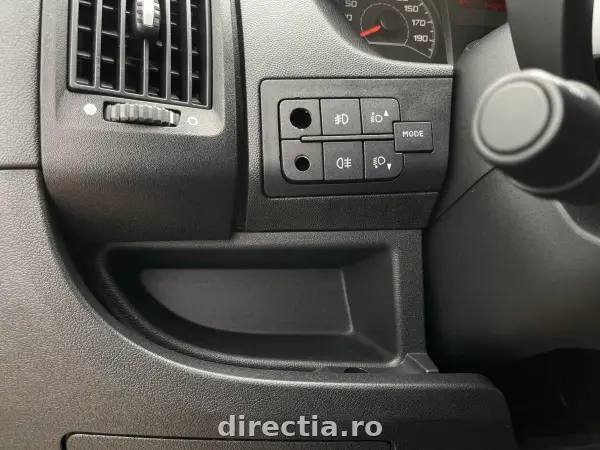 Poza anunț 19