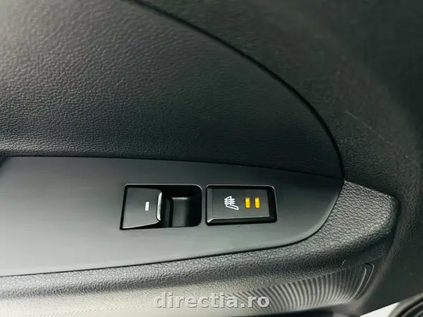 Poza anunț 12