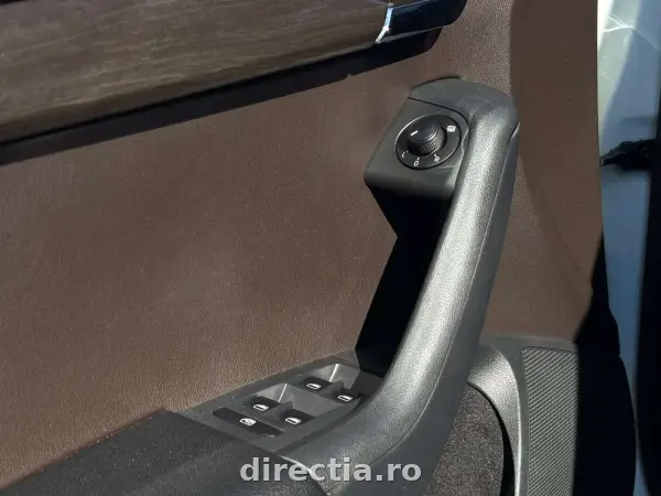 Poza anunț 11