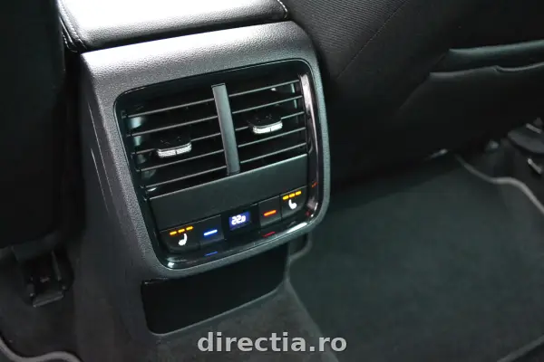 Poza anunț 28