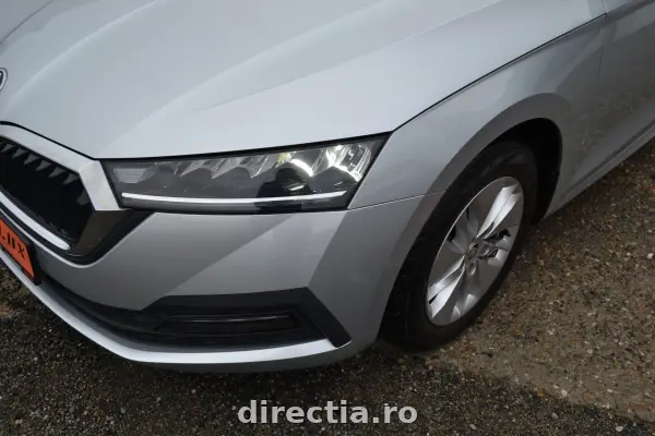 Poza anunț 38