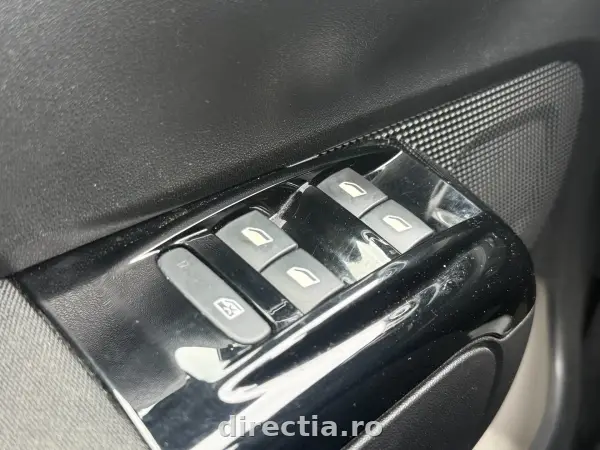 Poza anunț 30