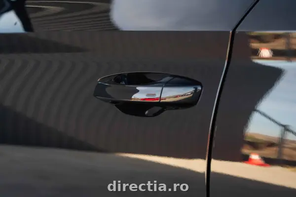 Poza anunț 36