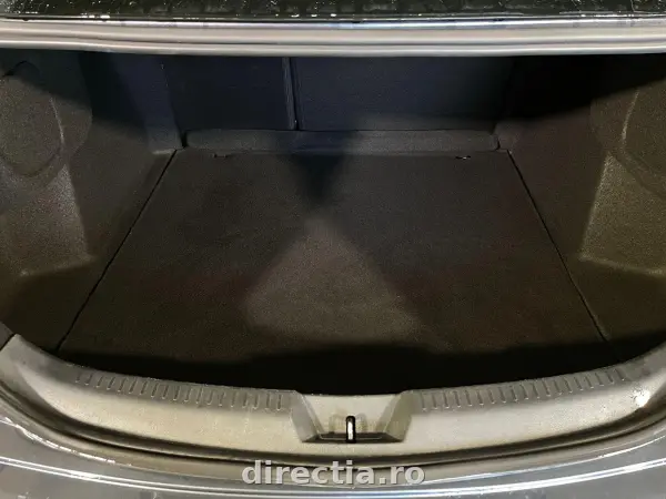 Poza anunț 12