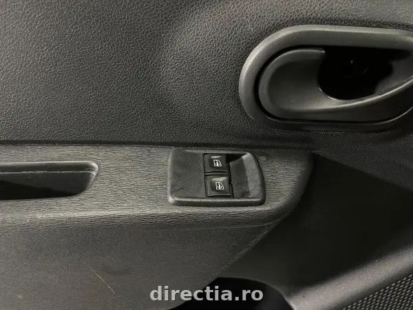 Poza anunț 12