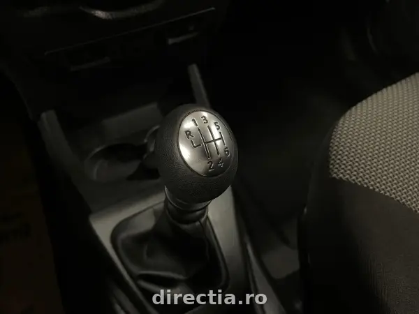 Poza anunț 14