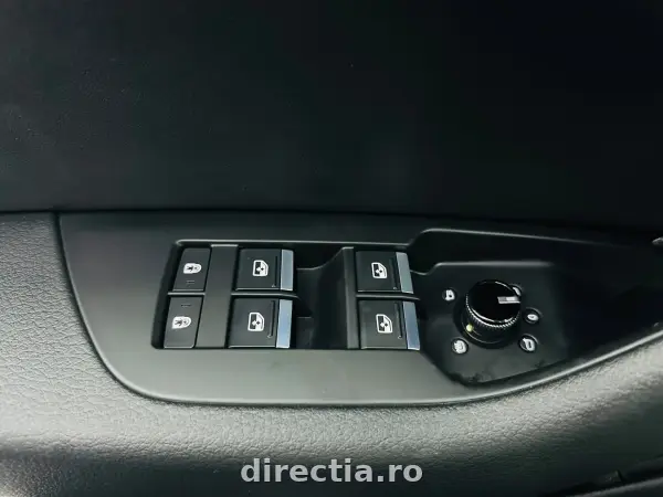 Poza anunț 13
