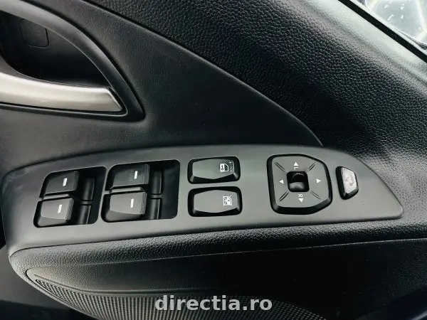 Poza anunț 12