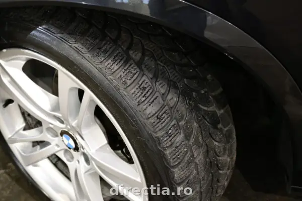 Poza anunț 33