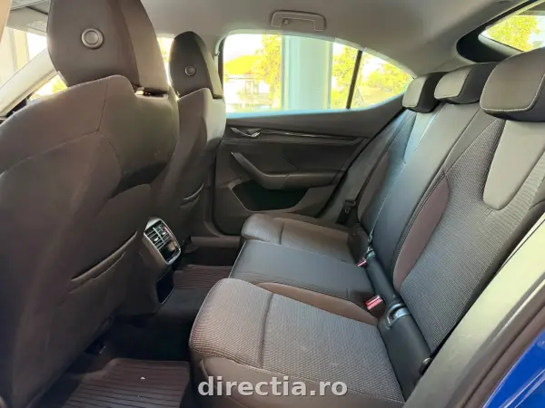 Poza anunț 26