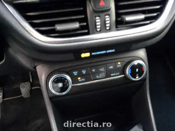 Poza anunț 12