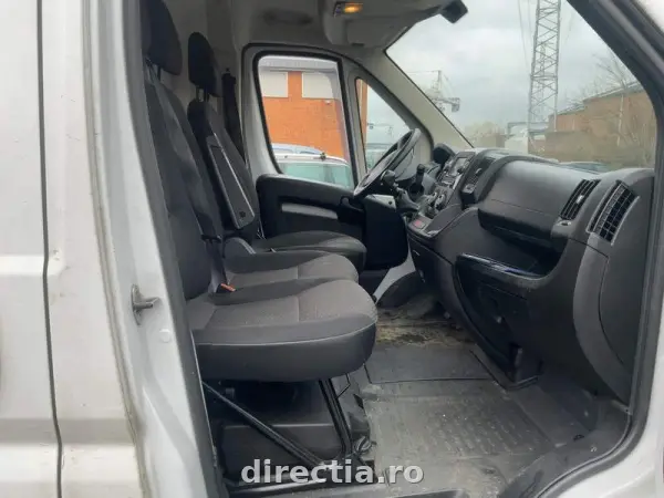 Poza anunț 10
