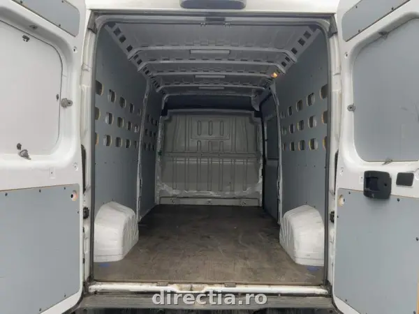 Poza anunț 9