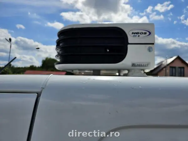 Poza anunț 12