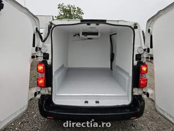 Poza anunț 13