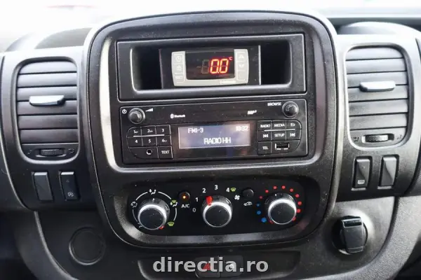 Poza anunț 13