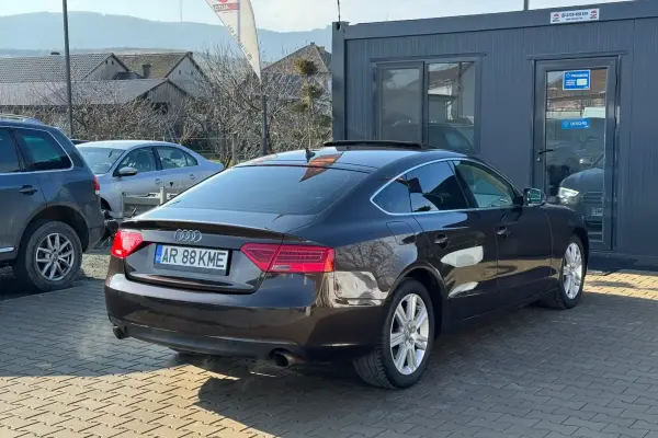 Poza anunț 8
