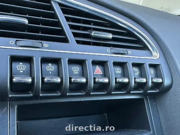 Poza anunț 18