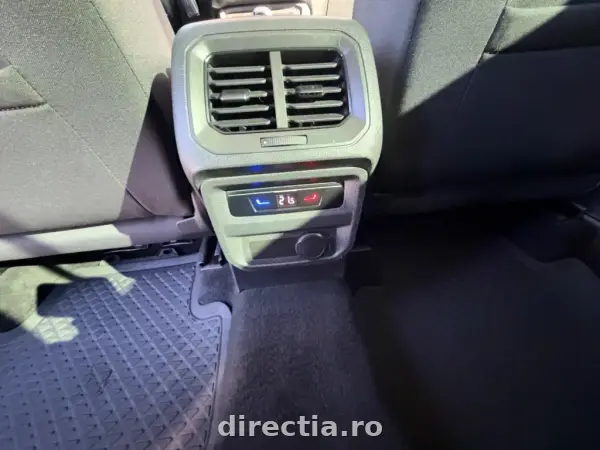 Poza anunț 18