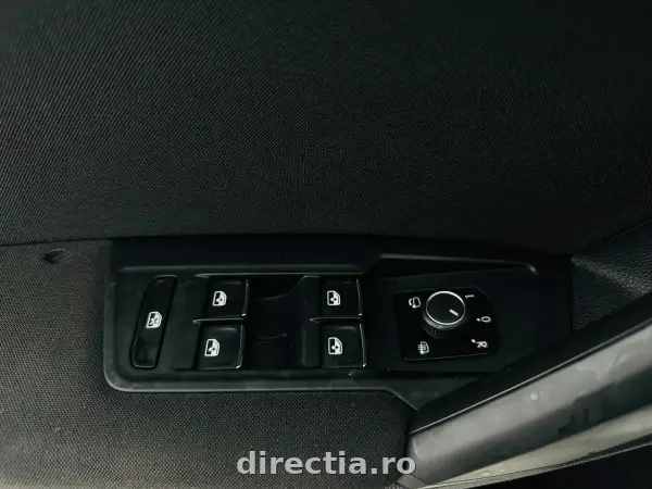 Poza anunț 13