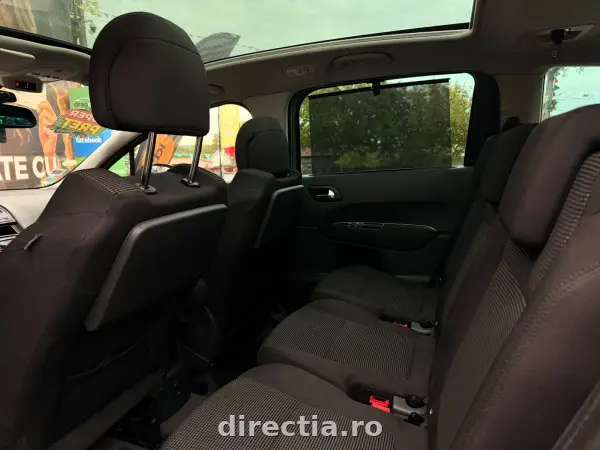 Poza anunț 12