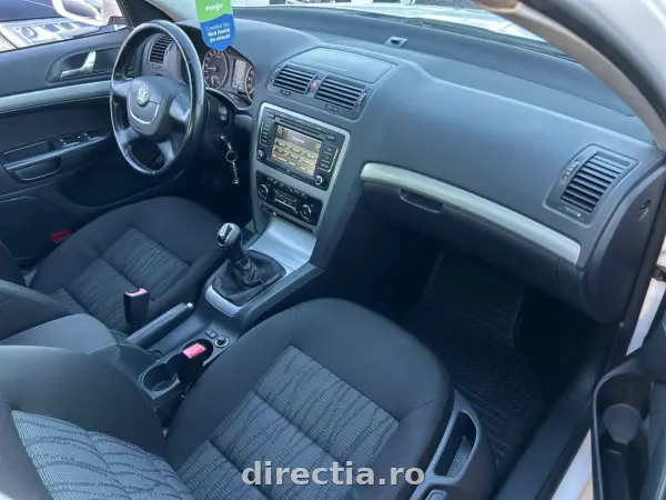 Poza anunț 18