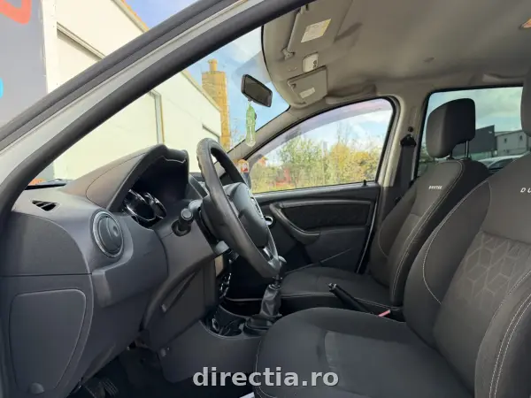 Poza anunț 18