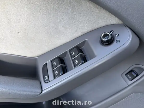 Poza anunț 13