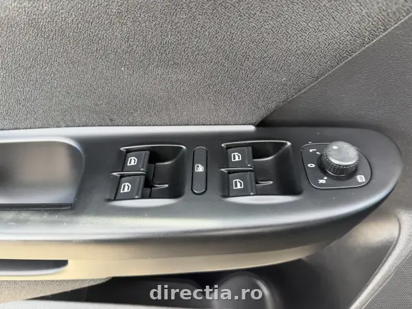 Poza anunț 14
