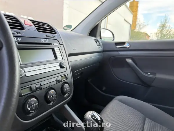 Poza anunț 14