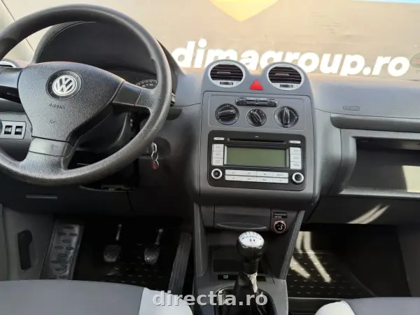 Poza anunț 11