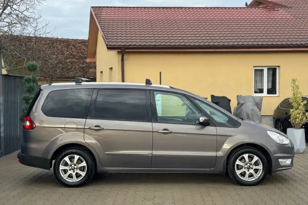 Poza anunț 10