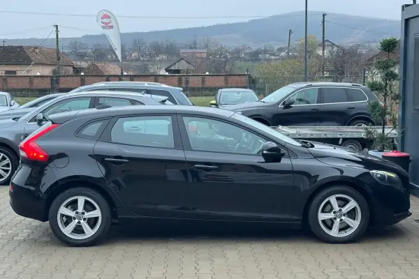 Poza anunț 9