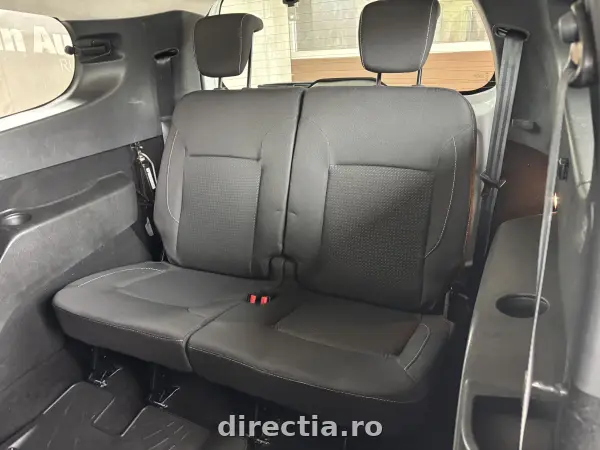 Poza anunț 32