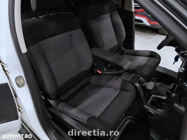 Poza anunț 10