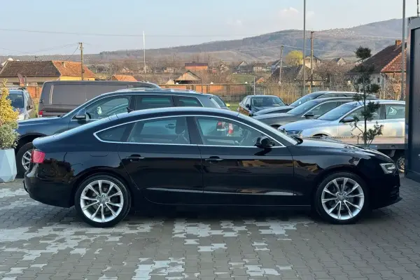 Poza anunț 10