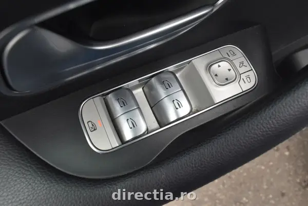 Poza anunț 12