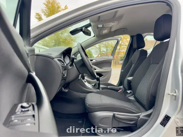 Poza anunț 26