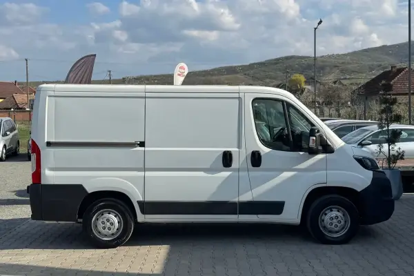 Poza anunț 10