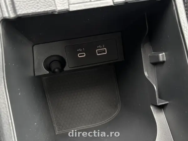 Poza anunț 25