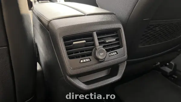 Poza anunț 24