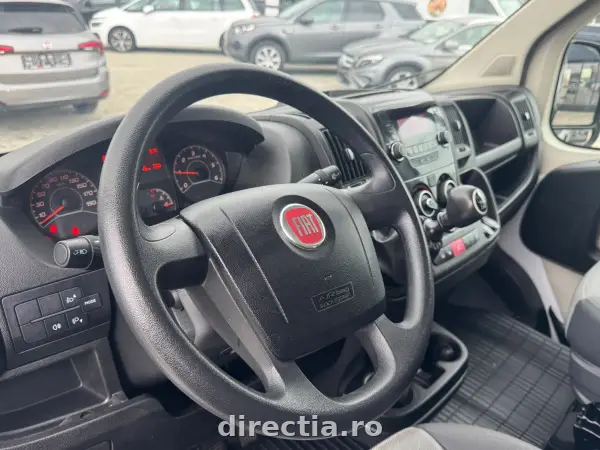 Poza anunț 11