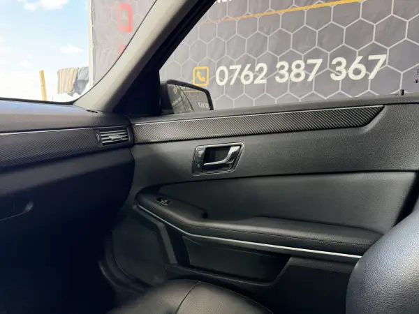 Poza anunț 12