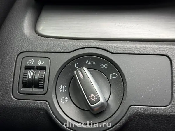 Poza anunț 12