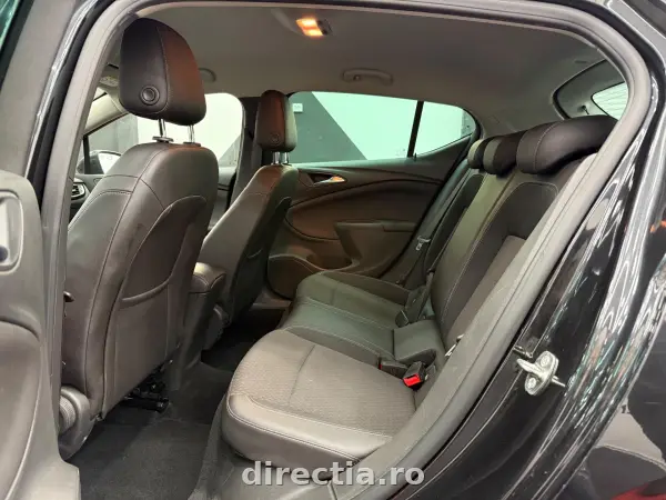 Poza anunț 10
