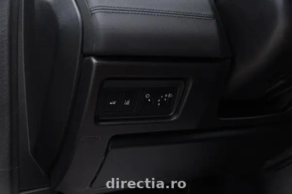 Poza anunț 18